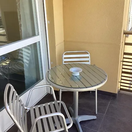 Playa Parking&sun Apartment *